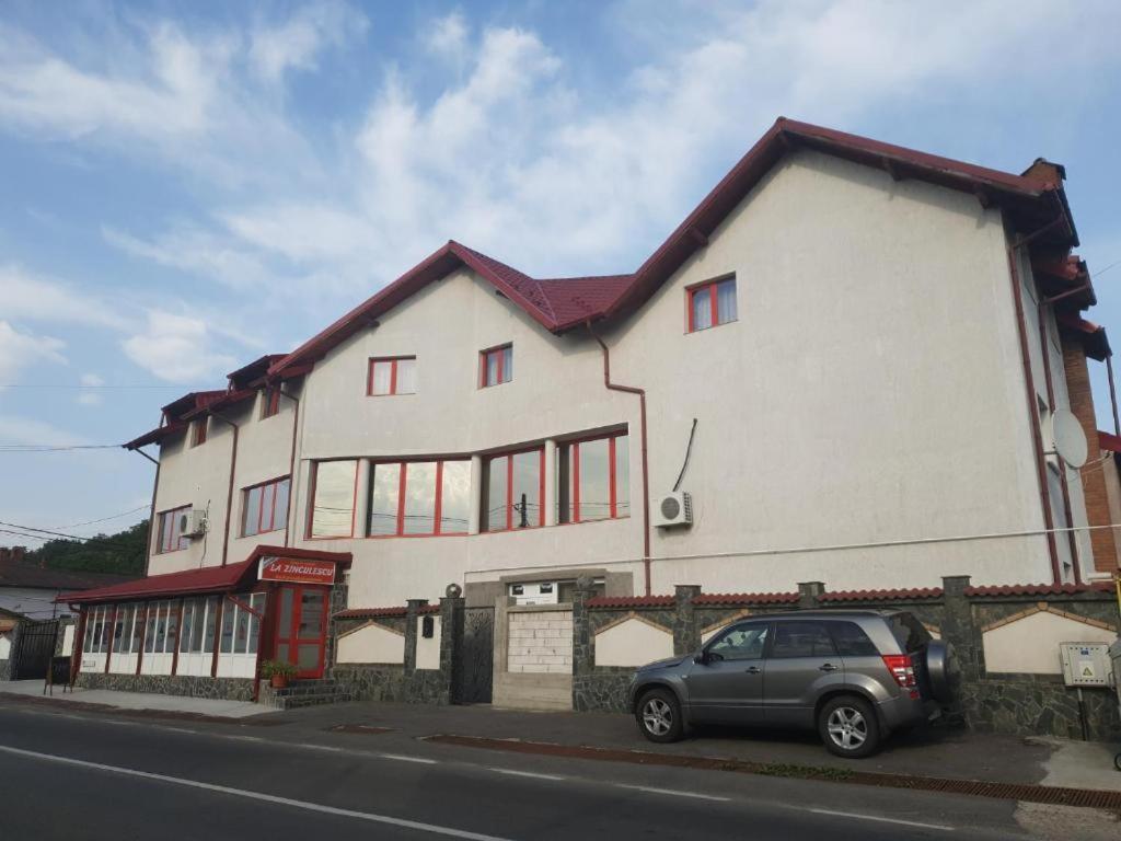 La Zinculescu Hotel Albeştii Pământeni Exterior foto